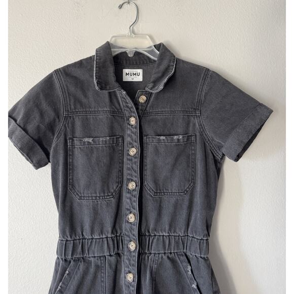 Show Me Your Mumu Cannon Romper Womens Size Medium Washed Black Denim Distressed - Picture 2 of 7